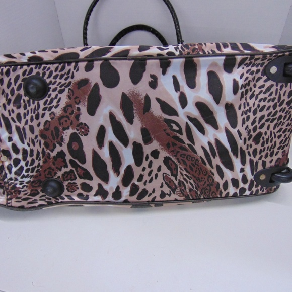 Kathy Van Zeeland Bags Kathy Van Zeeland Rolling Tote Bag Carry On